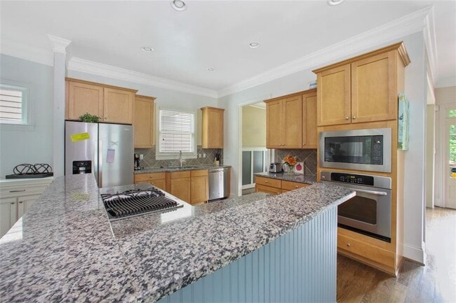 Building Photo - 1030 Whitfield Ct