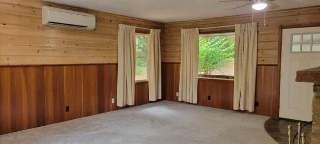 Foto del edificio - 17900 NE Hillsboro Hwy