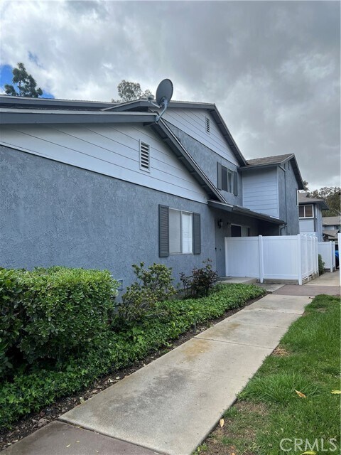 Primary Photo - 6472 Pepper Hill Dr