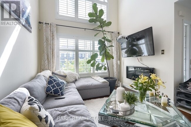 Photo du bâtiment - 1428 Arborwood Dr