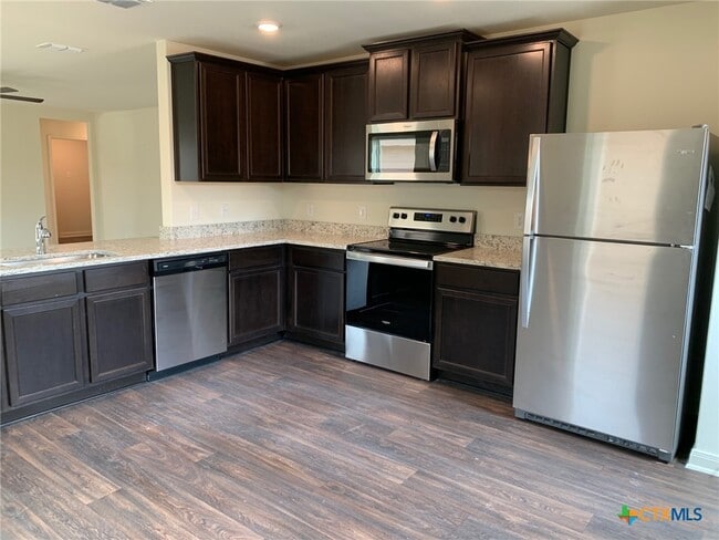 Building Photo - 3947 Turtle Creek