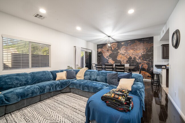 Foto del edificio - 14557 Cambria Way