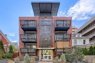 Building Photo - 1336 Logan St