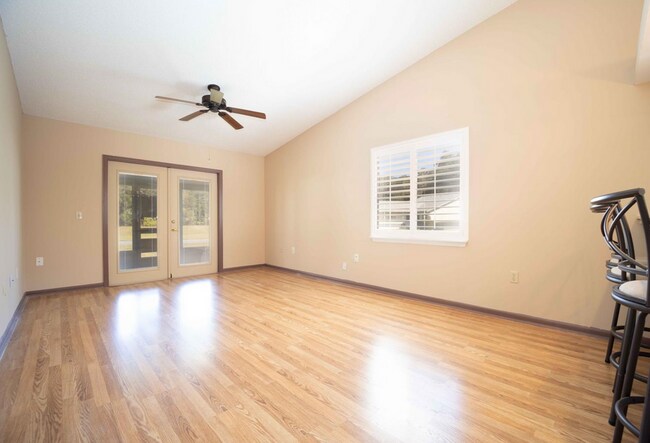 Foto del edificio - 2BR/2BA Villa in Whispering Pines Community