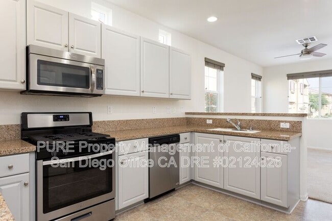 Building Photo - 1435 Egret St