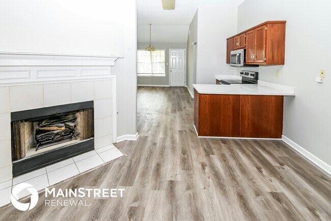 Building Photo - 5786 Amaray Cove