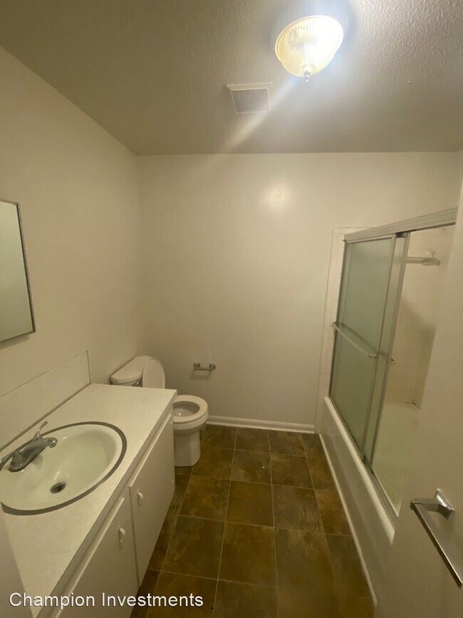 Building Photo - 3 br, 1.5 bath House - 107 Leslie Drive