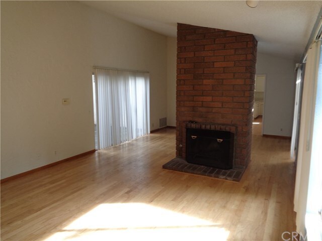 Foto principal - 14492 Pinewood Rd