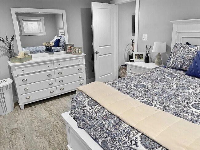 Segunda Oficina Ejecutiva - 1925 Ryder St