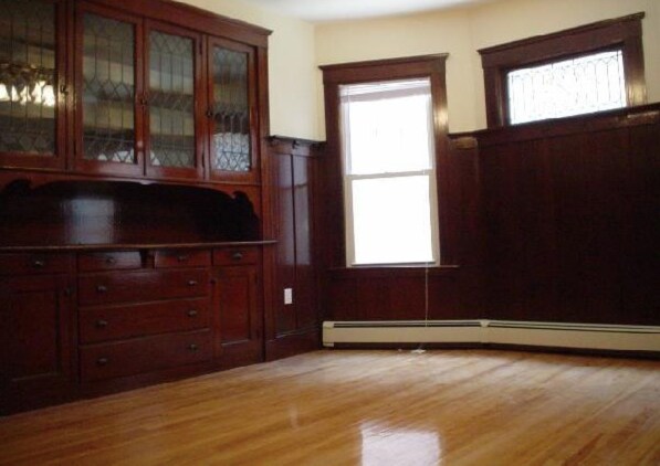 Foto del edificio - 31 Waverly St