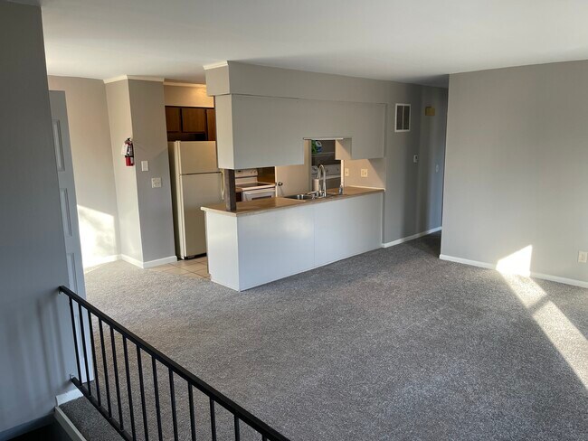 Foto del edificio - 4465 W Milham Ave