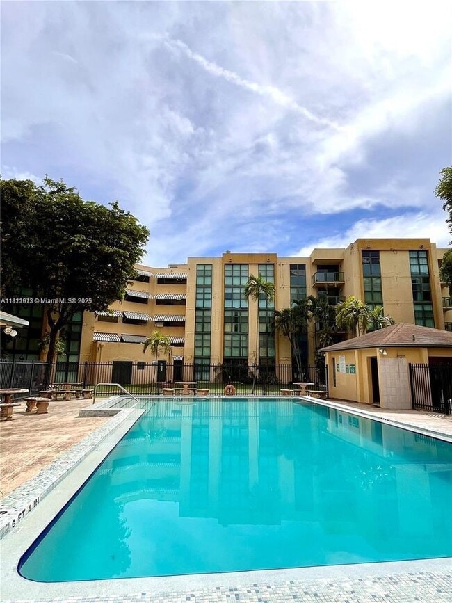 Foto del edificio - 11780 SW 18th St