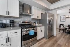 Building Photo - 909 Greystone Dr