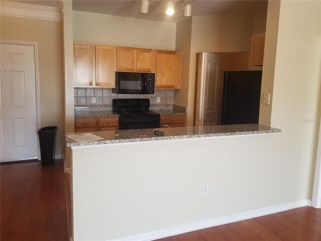Building Photo - 4205 S Dale Mabry Hwy