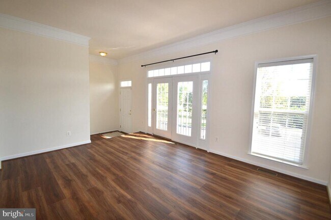 Foto del edificio - 24600 Siltstone Square