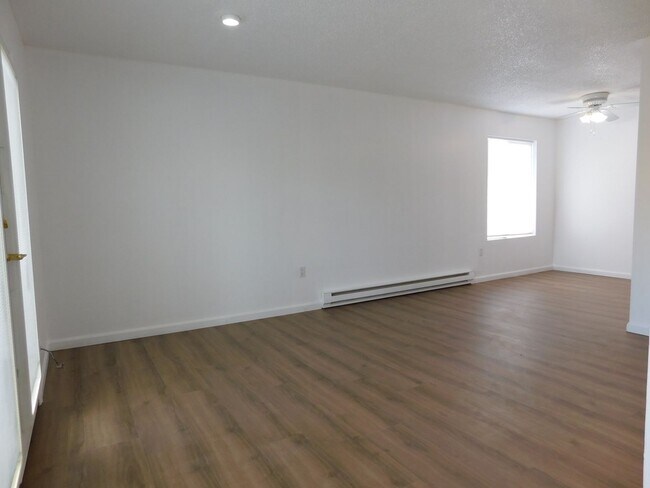 Foto del edificio - 869 Iowa Ave