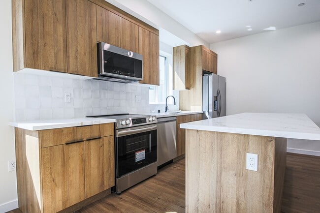 Foto del edificio - Be the first to live in this brand new 4 b...