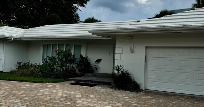 Foto del edificio - 2020 Coral Reef Dr