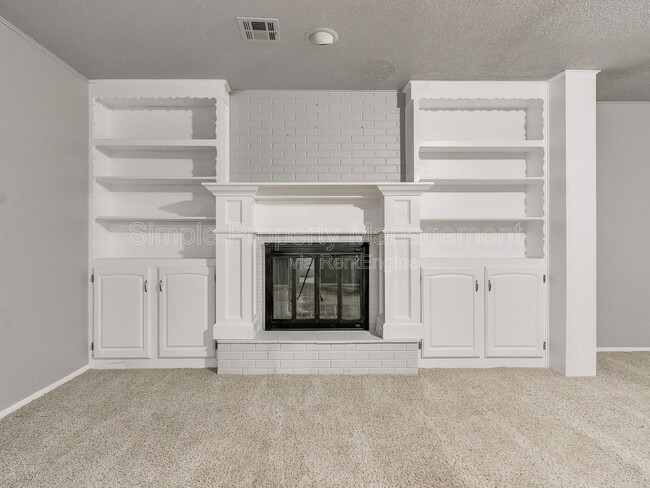 Building Photo - 6109 Kingston Rd