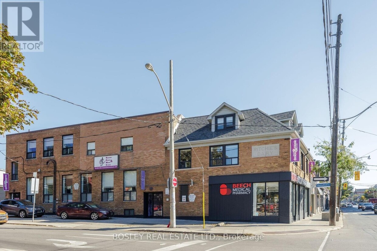 Photo principale - 856 Kingston Rd