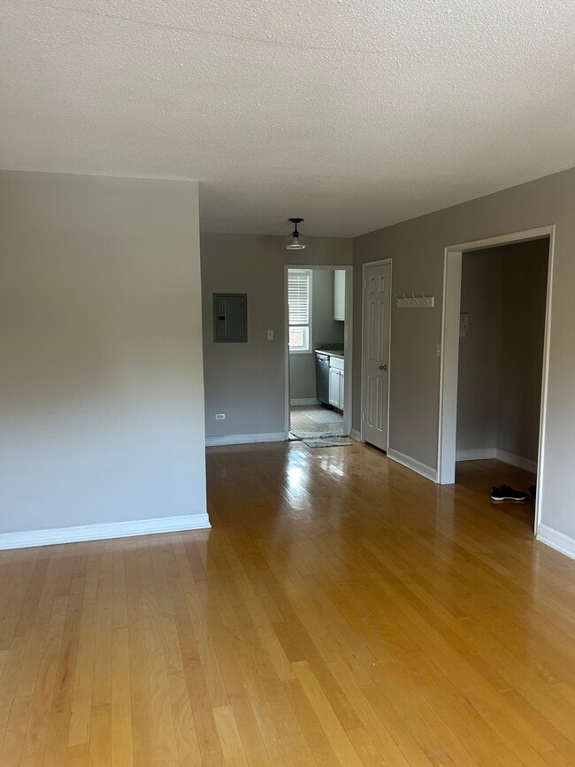 View of dining nook from living room - 4354 N Pershing Dr