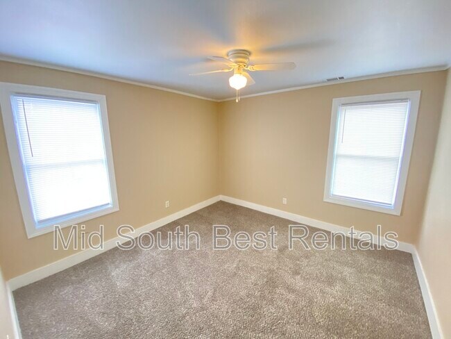 Building Photo - 549 Haynes St