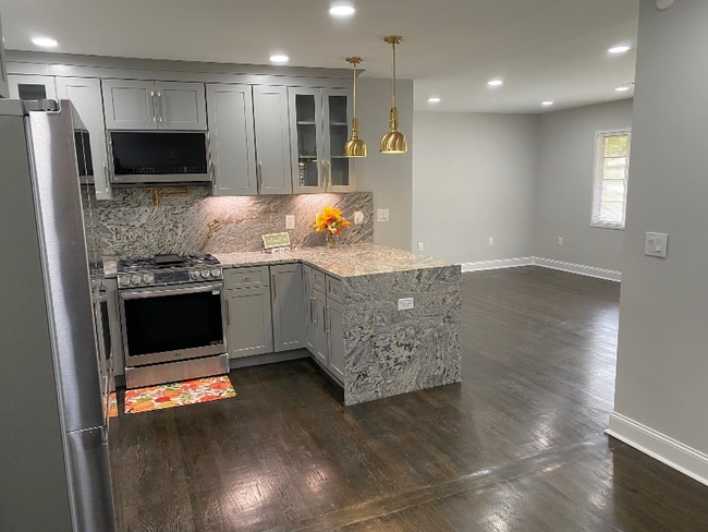 Foto del edificio - 2778 Delowe Dr