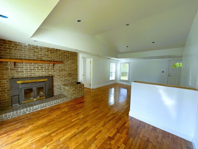 Foto del edificio - Cozy 3 bedroom home with country feel!