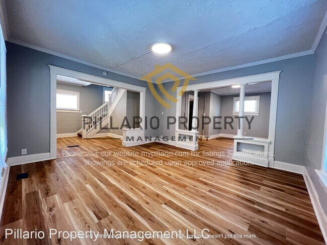 Building Photo - 3 br, 1.5 bath House - 853 N Parker Ave