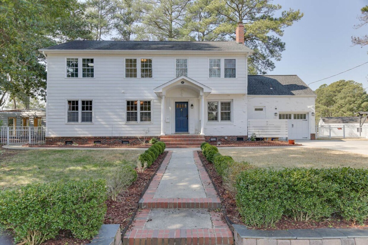 109 W Arden Cir, Norfolk, VA 23505 House Rental in Norfolk, VA