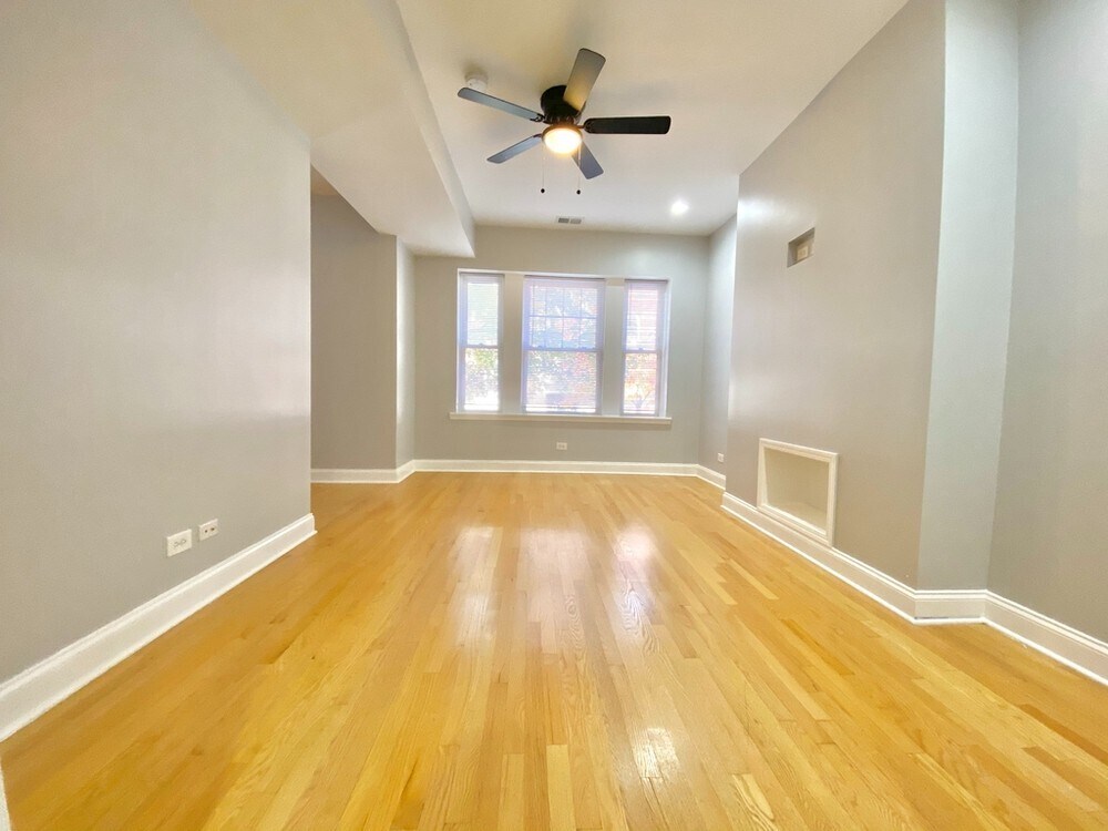 Foto principal - 1001 W Sunnyside Ave