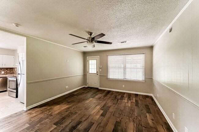 Foto del edificio - 3928 Croydon Rd