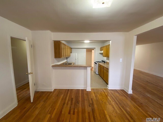 Foto del edificio - 66-25 103rd St