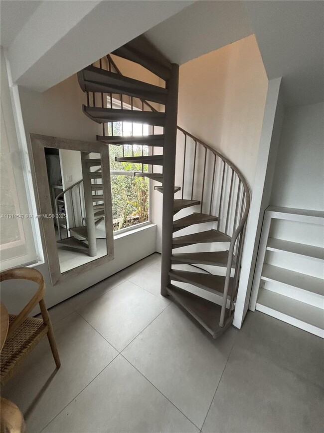 Building Photo - 2801 Florida Ave