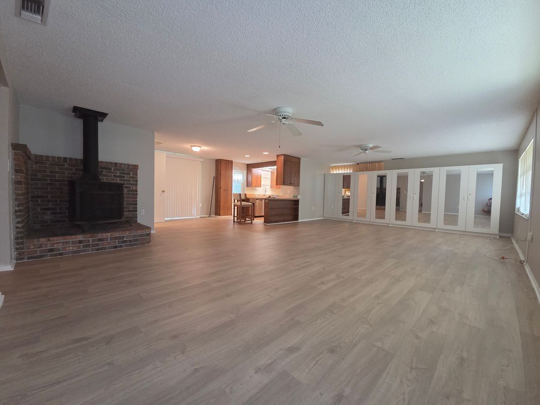 Foto del edificio - 4136 S Lockwood Ridge Rd