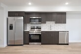 Foto principal - 645 Brooklyn St