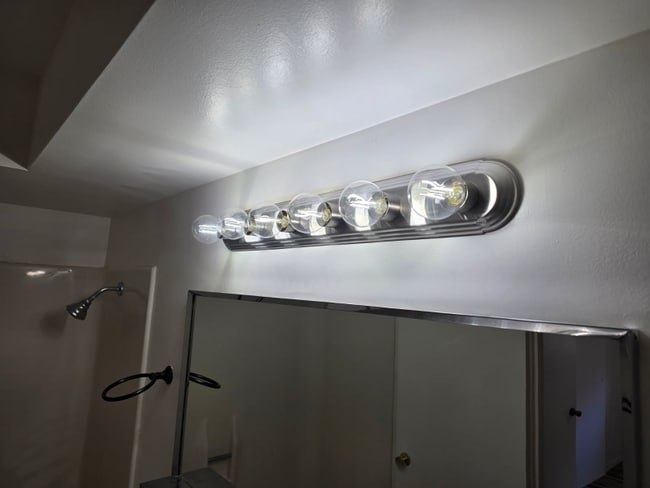 Foto del edificio - 3741 Los Padres Dr