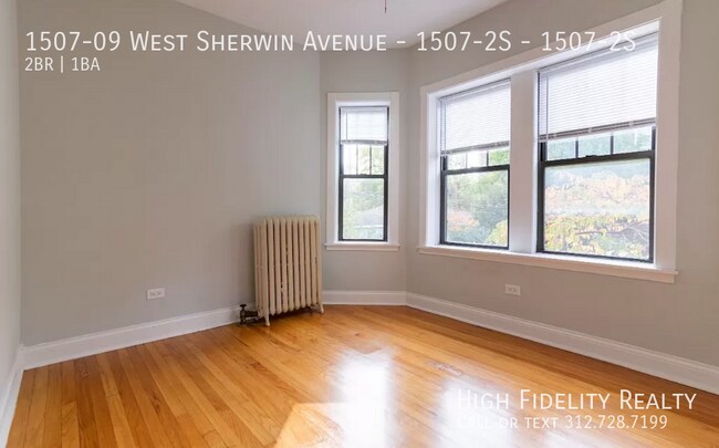 Building Photo - 1507 W Sherwin Ave