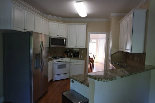 Building Photo - 4931 Whitmore Pond Ln
