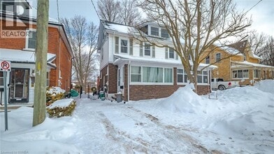 Building Photo - 48 BEALE St