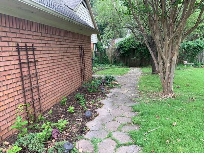 Building Photo - 6630 Millgrove Park Dr