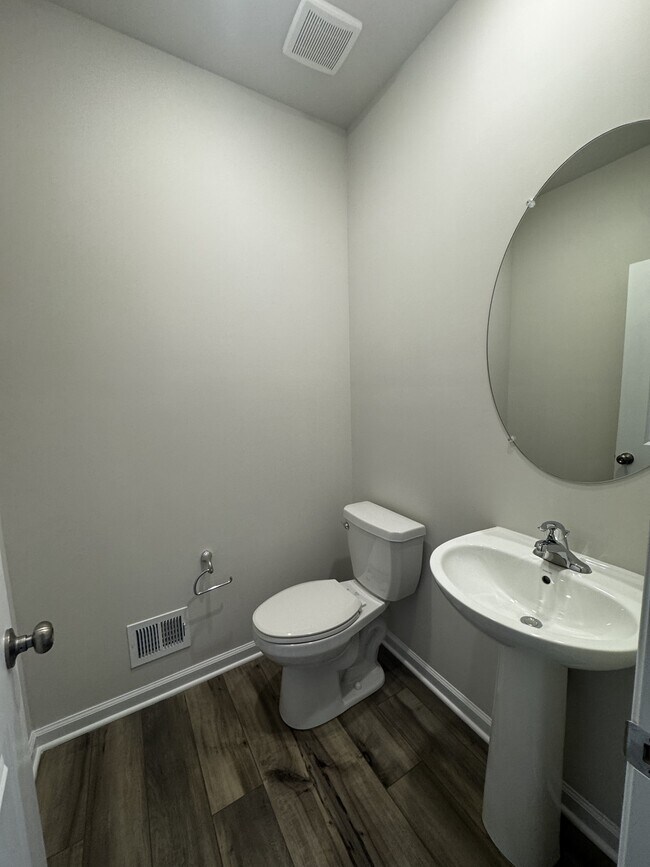 Foto del edificio - 109 Brashear Ct