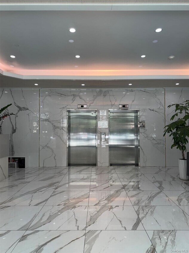 Foto principal - 144-27 Sanford Ave