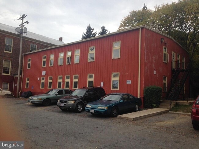 Building Photo - 101 W South St