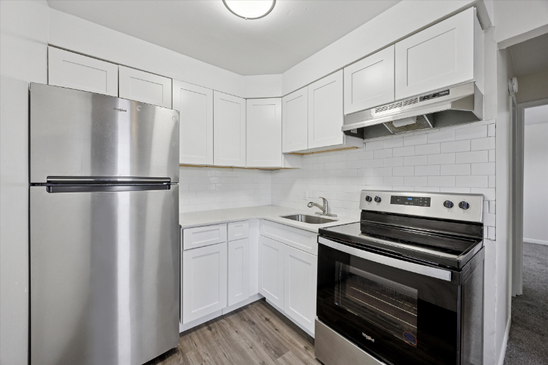 Foto principal - 13659 Philmont Ave