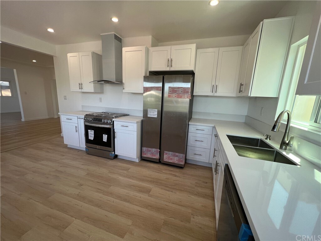 Foto principal - 1125 S Woods Ave