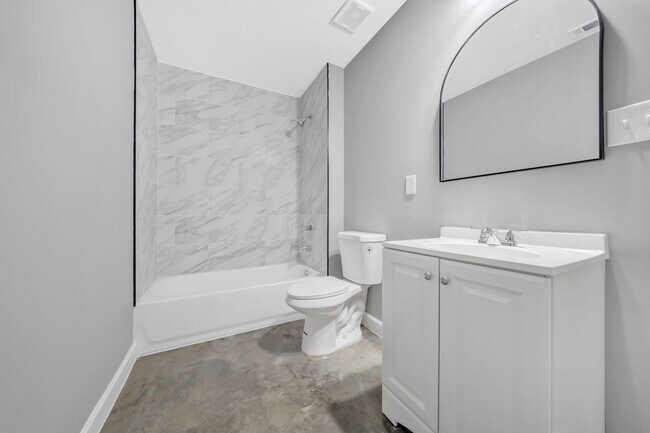 Photo - New Rental Opportunity in Memphis! House