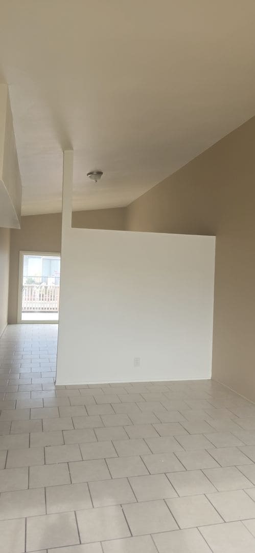 Foto del edificio - 821 N Vineyard Ave