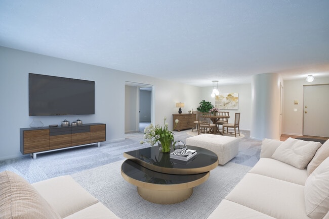 Building Photo - Carriage Hill Apartments