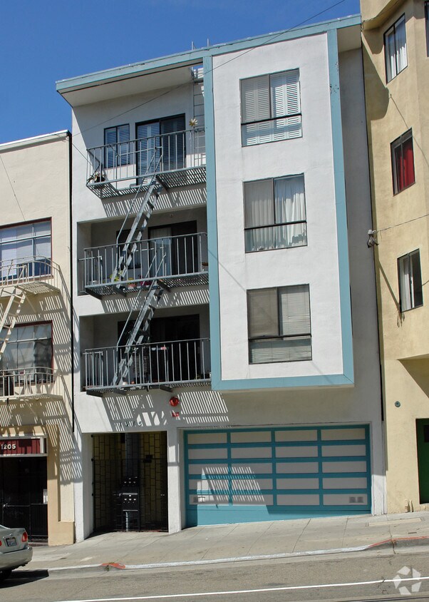 Building Photo - 1215 Hyde St